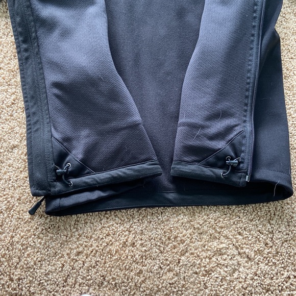 Men’s North Face Jacket - Picture 5 of 10